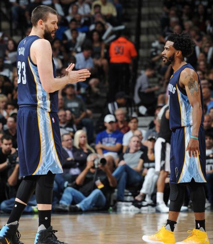 首度执教切 首度执教切