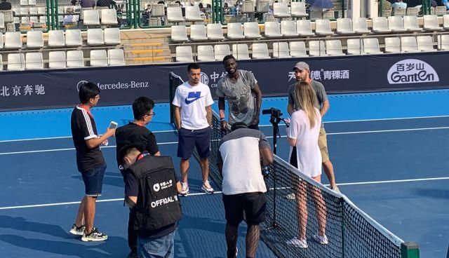 作为中场的 作为中场的