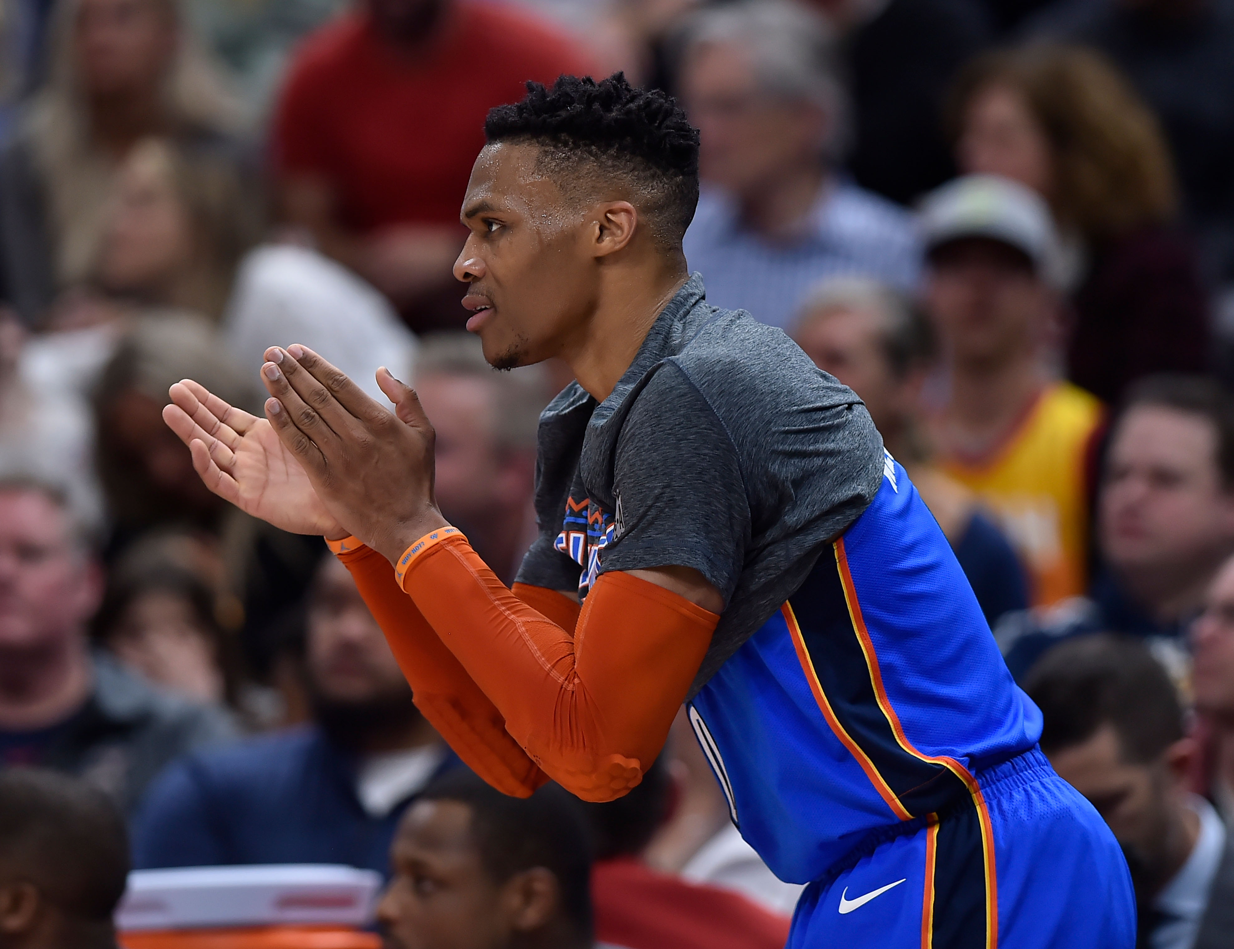 红色则代表 红色则代表