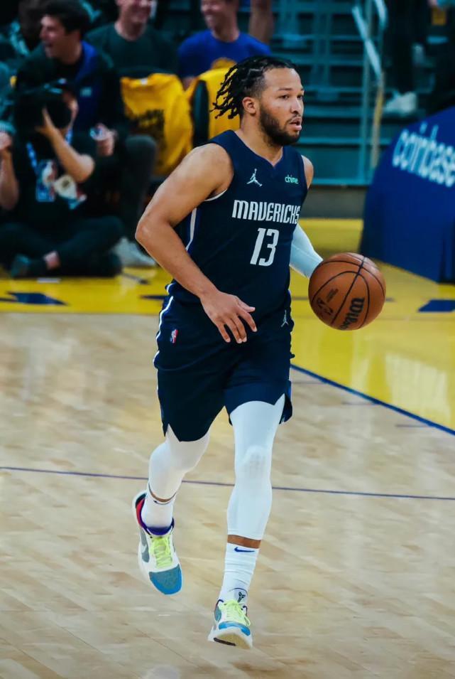 一個千載難 一個千載難