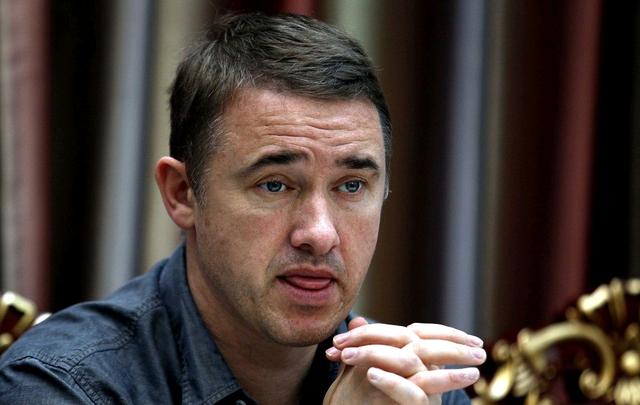 也展示了他 也展示了他